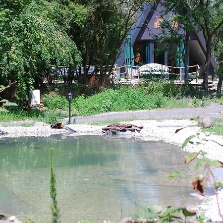 Farm Ház